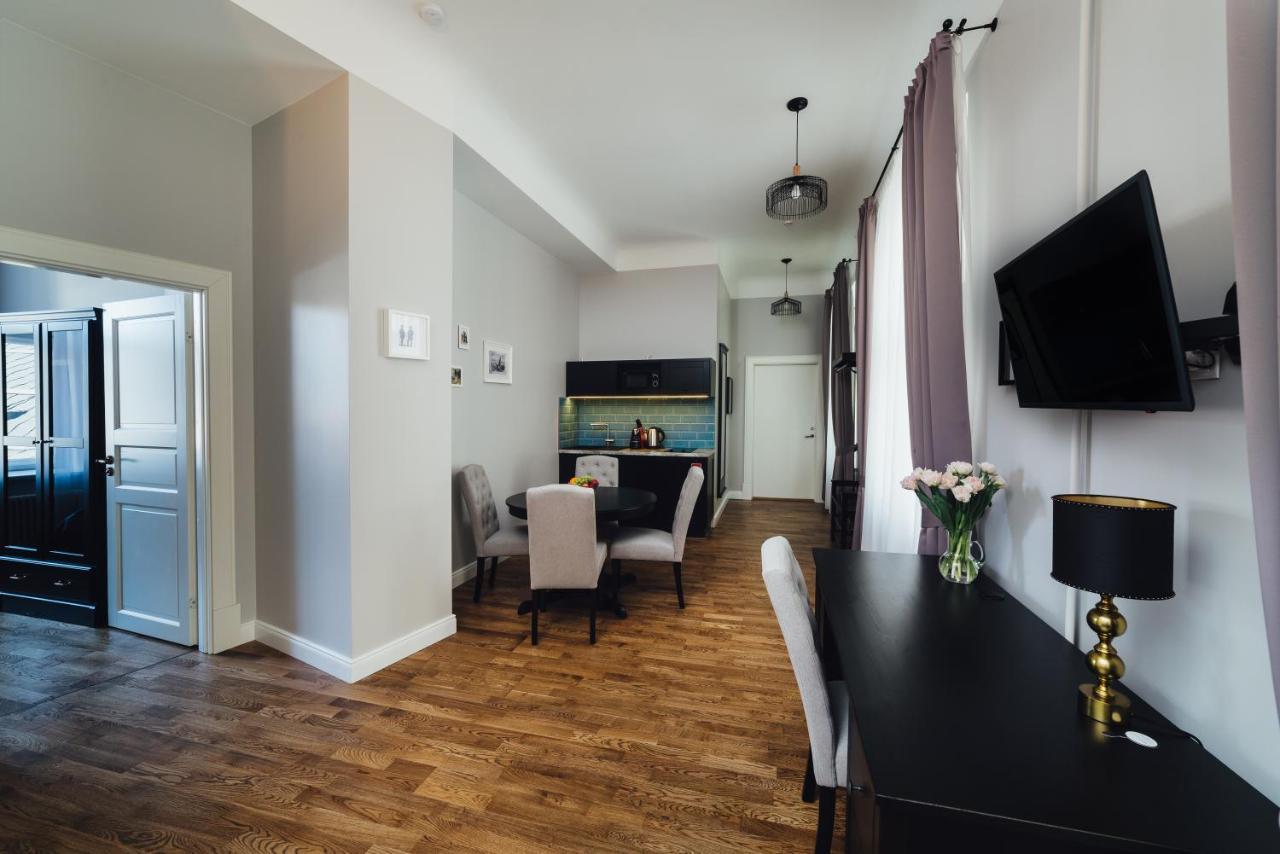 Sherlock Apartments リガ エクステリア 写真