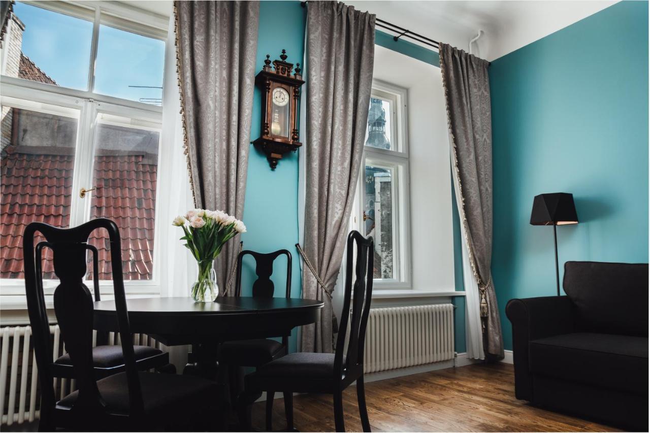 Sherlock Apartments リガ エクステリア 写真
